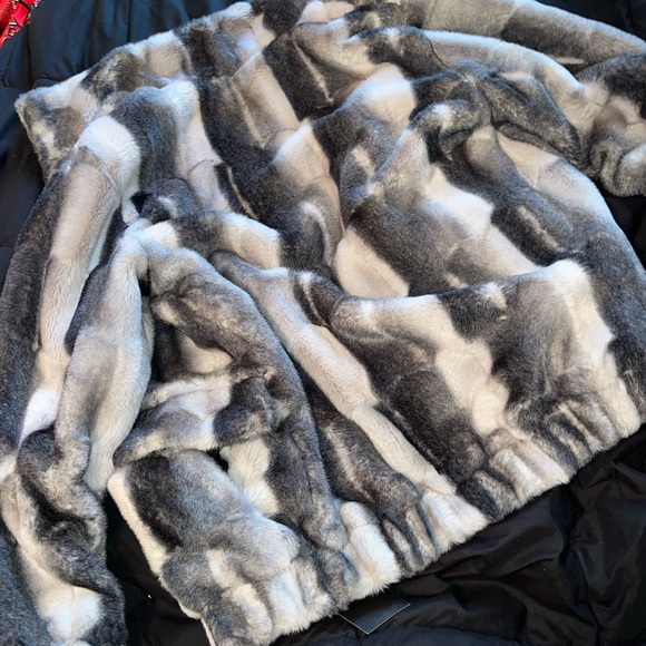 *SALE* Stunning Russian Sable Fur - Picture 3 of 7